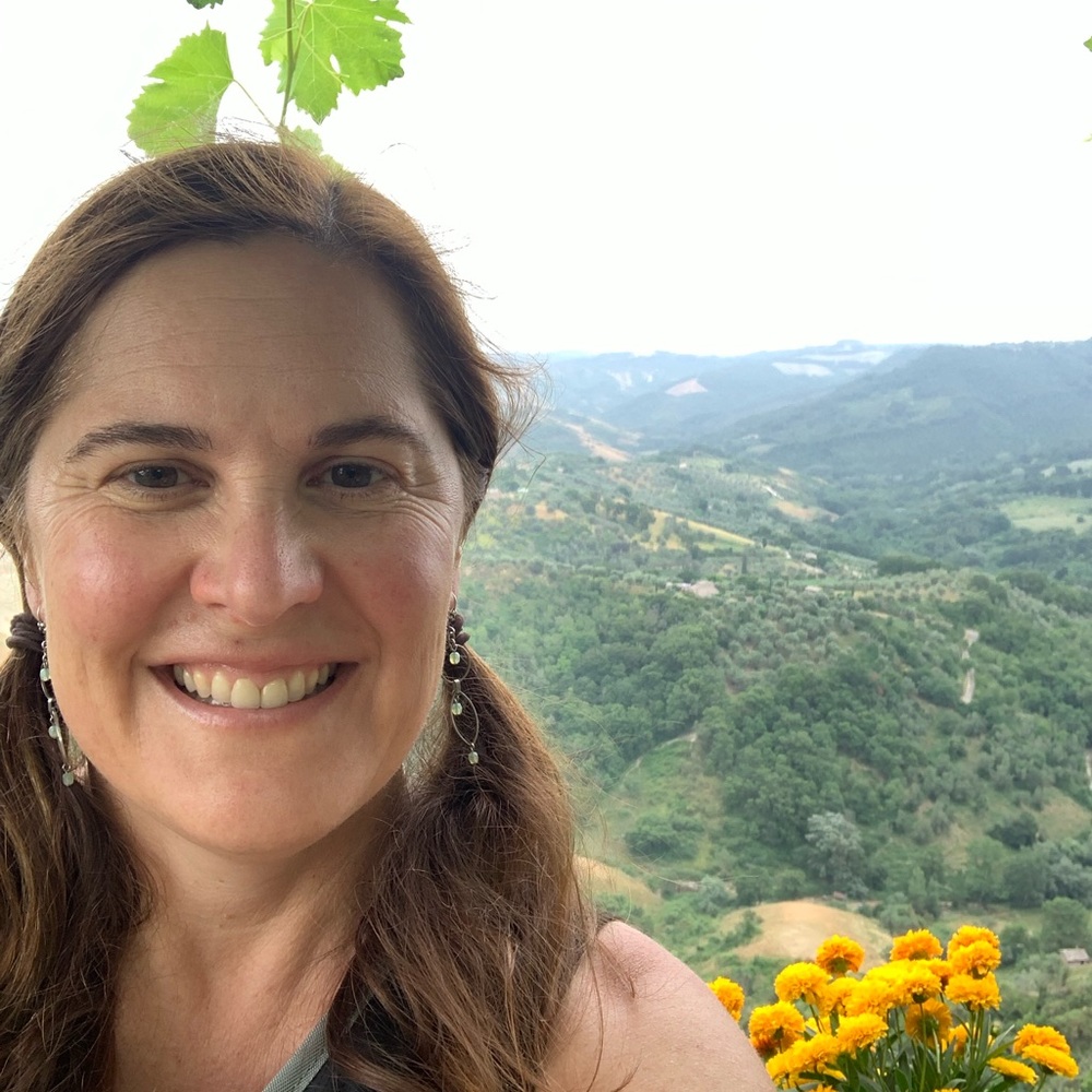Meet your Posher, Alia